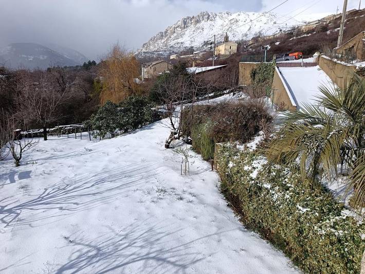 Gîte pour 4 personnes, avec vue ainsi que terrasse et vue sur le lac, animaux acceptés à Manso (homonymie) - 2
