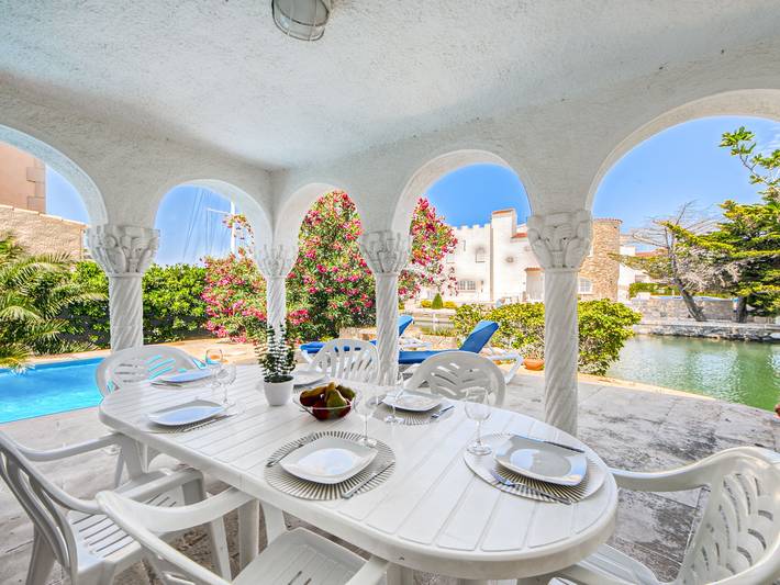 Ferienhaus für 8 Personen, mit Garten und Terrasse in Empuriabrava - 2