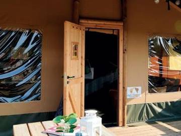 Camping pour 6 Personnes dans Andryes, Yonne, Photo 1