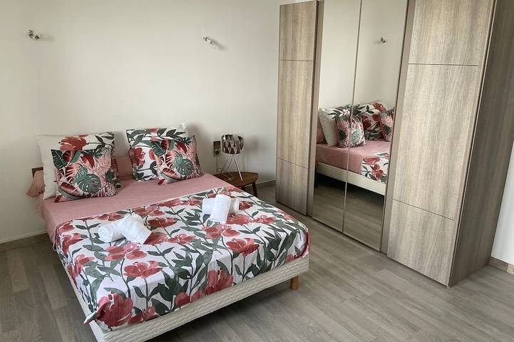 Location de vacances pour 6 personnes, avec jardin, animaux acceptés à San-Martino-di-Lota - 2