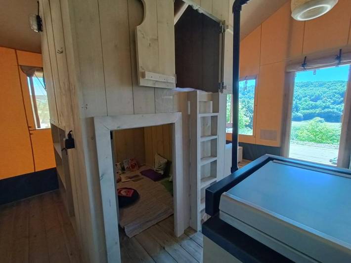 Gîte pour 6 personnes, avec vue et terrasse ainsi que vue sur le lac et jardin à Colleville - 3