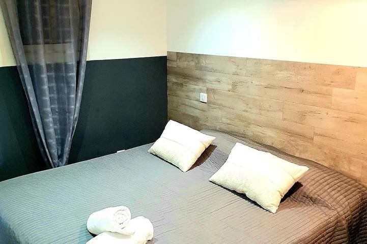 Gîte pour 4 personnes, avec jardin ainsi que piscine et terrasse à Galéria - 3