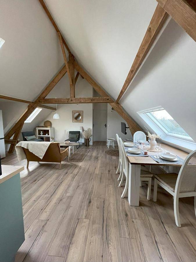 Gîte pour 5 personnes, avec terrasse ainsi que vue et jardin dans Le Bois-Robert