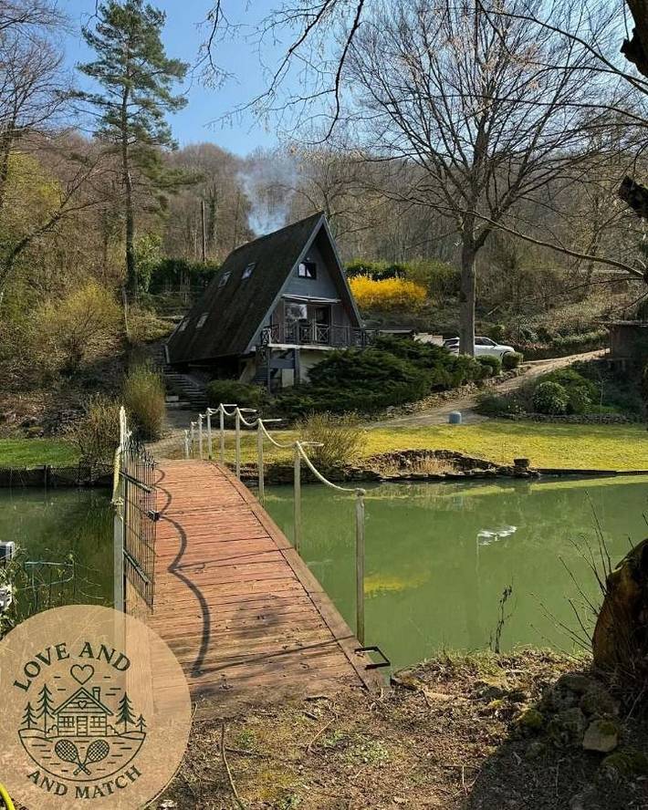 Gîte pour 8 personnes, avec terrasse ainsi que jardin et vue, animaux acceptés dans Rembercourt-sur-Mad