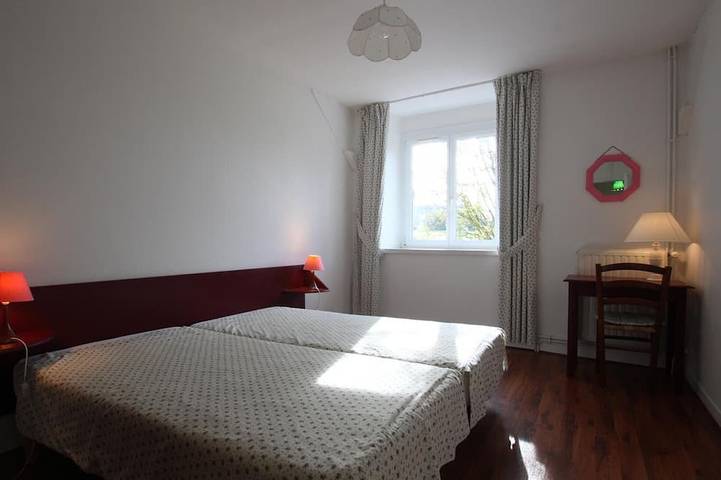 Gîte pour 8 personnes, avec jardin, animaux acceptés à Ancteville - 4