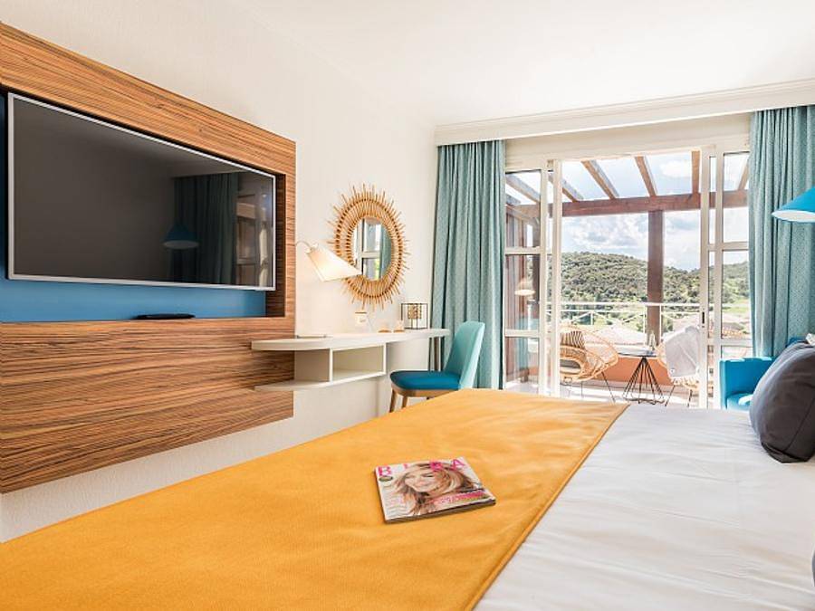 Pierre & Vacances Hôtel de l'Esterel - Zimmer 2 personen - Hotelzimmer - Doppelzimmer - Terrasse oder Balkon in Cap Esterel, Saint-Raphaël