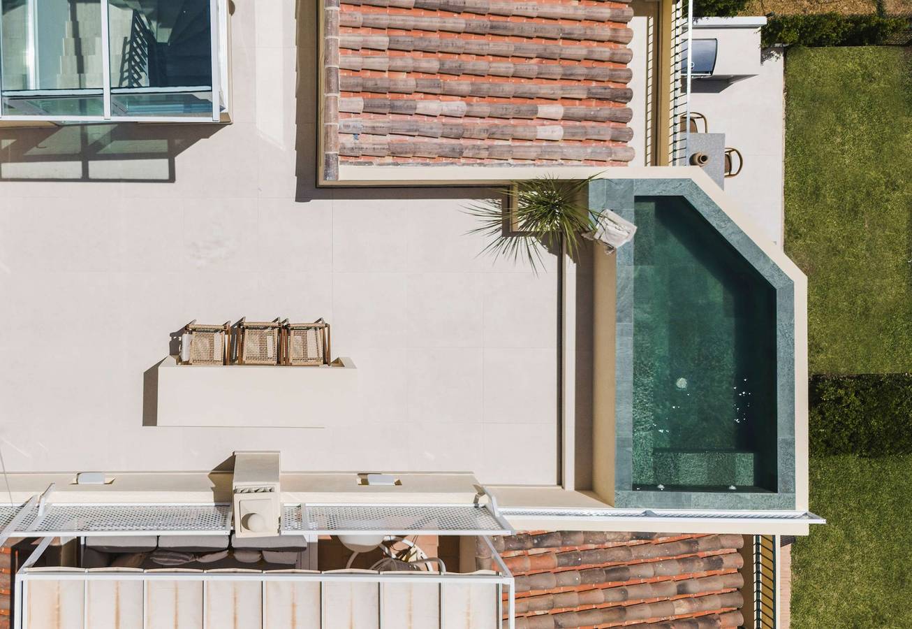 Geheel appartement, La Quinta Hills | Plunge Pool Views Design in Benahavís, Costa del Sol