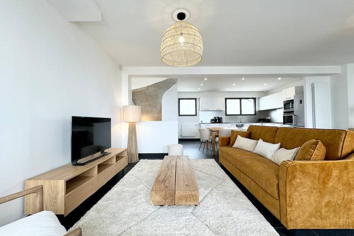 Villa d’architecte contemporaine - Vue mer 180° in Larmor-Plage, Côte des Mégalithes