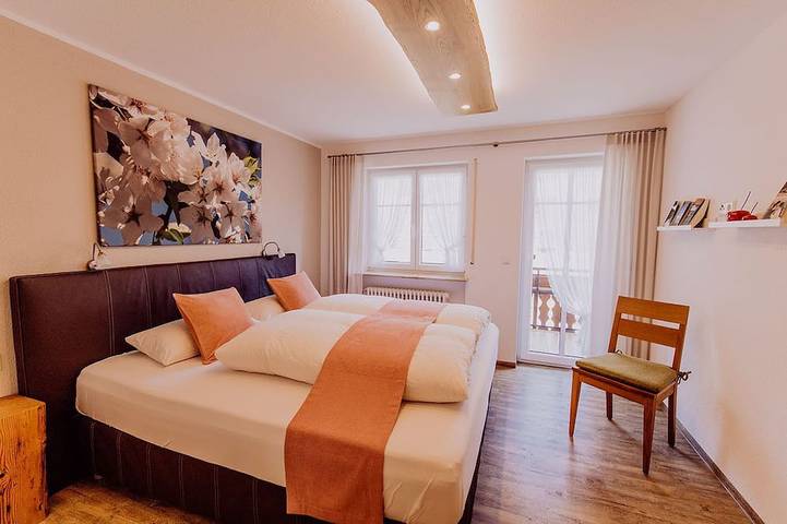 Ferienwohnung für 5 Personen, mit Balkon und Garten - 1