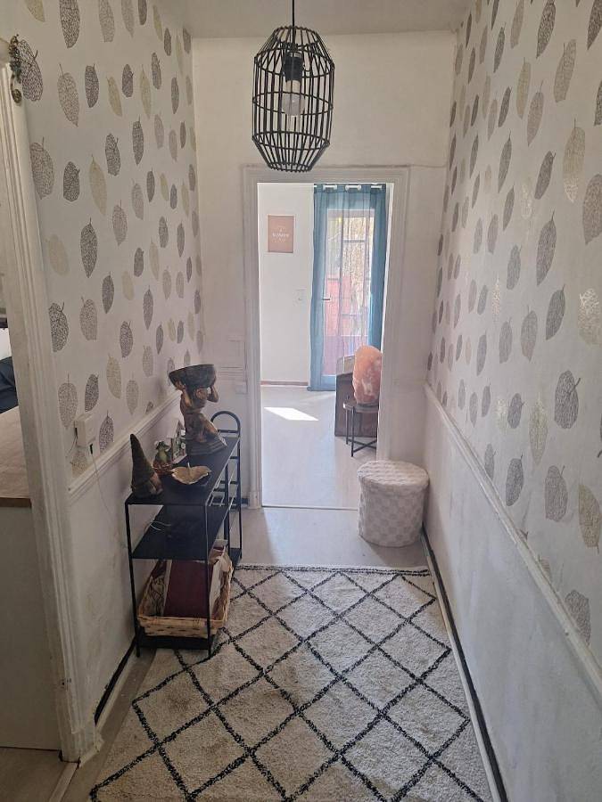 Two-Bedroom House in Puichéric, Région de Carcassonne