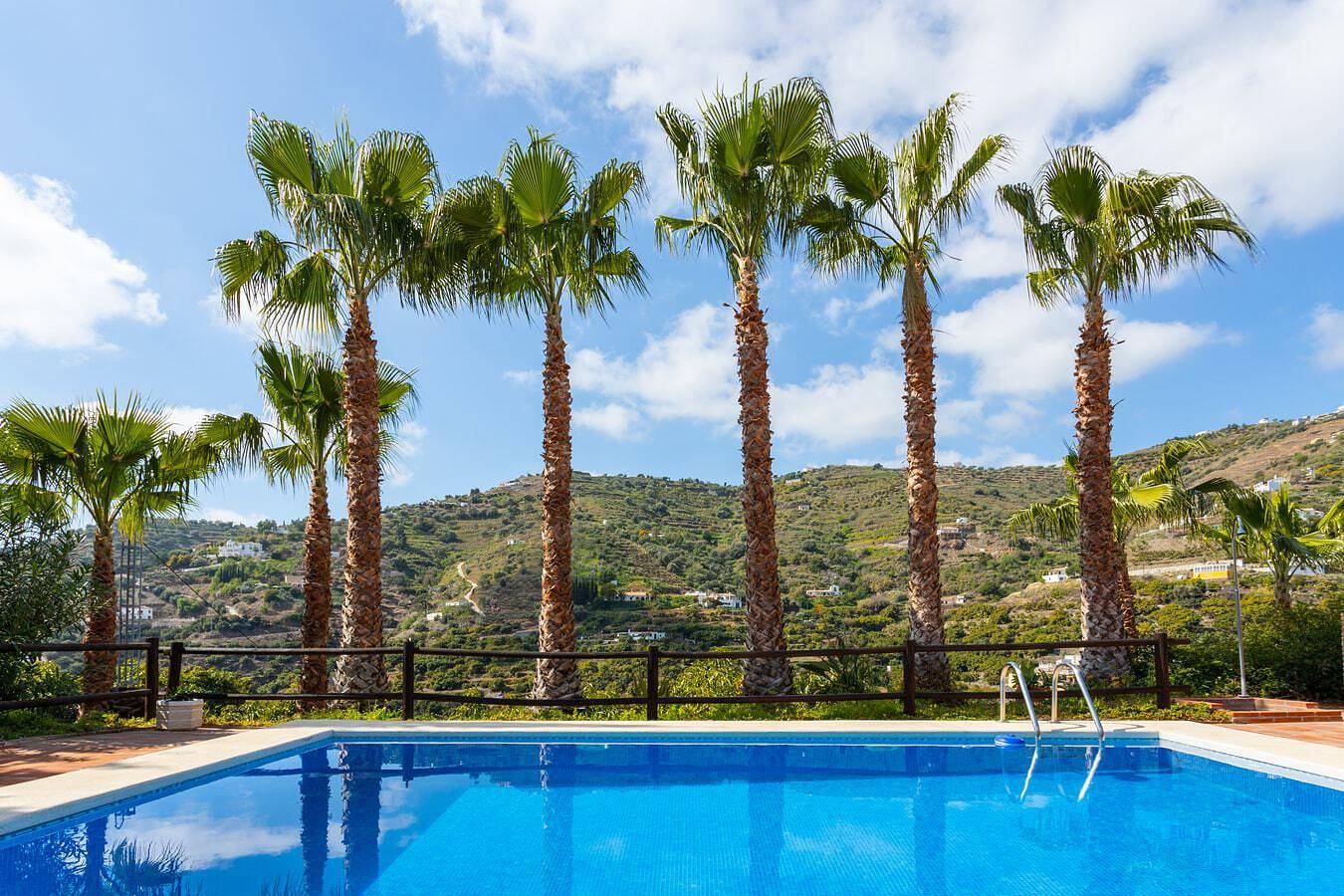 Cortijo La Reina in Torrox, Costa del Sol