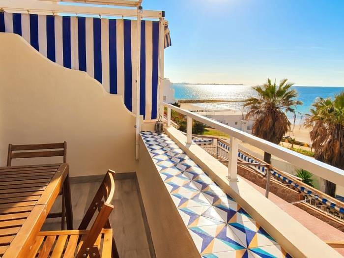 House next to Las Redes beach in Playa De Las Redes, El Puerto de Santa María