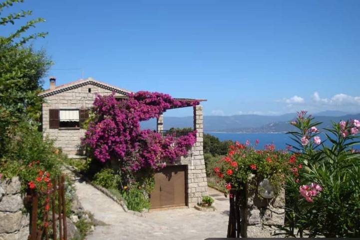 Appartamento vacanze per 4 persone, con giardino e balcone - 1
