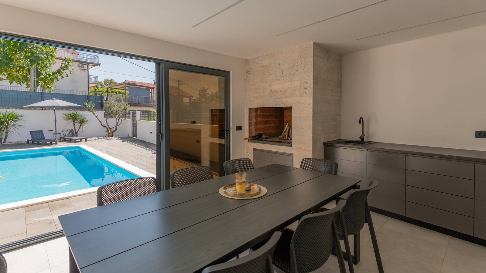 Villa Ella - Imotski by Villas Guide in Imotski, Makarska Riviera