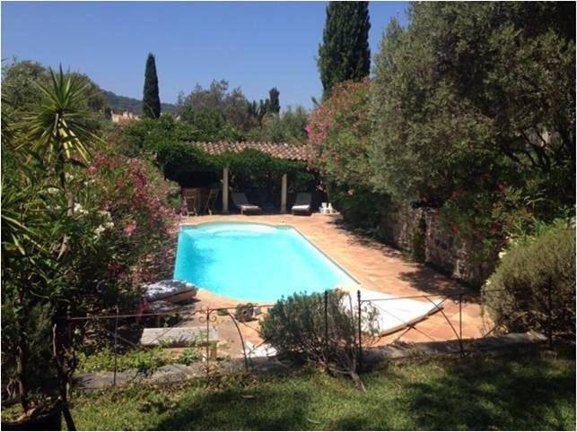 Villa pour 14 personnes, avec piscine - 1