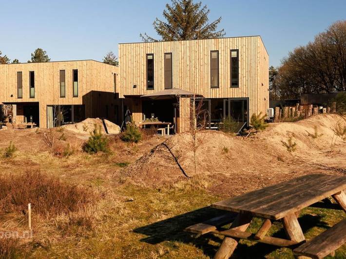 Villa voor 8 personen, met whirlpool en terras in Drenthe