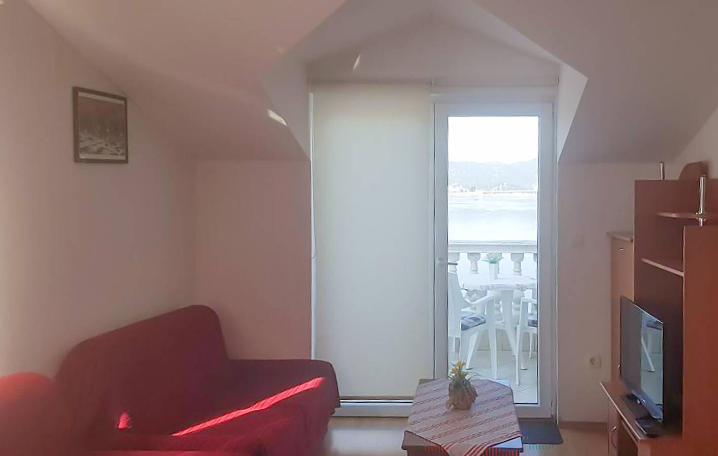 Ganze Ferienwohnung, Gemütliche Ferienwohnung mit Meerblick, Terrasse, WLAN und Parkplatz – 1,5 km vom Fluss Neretva entfernt in Rogotin, Dubrovnik-Neretva