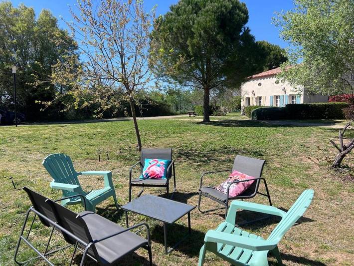 Location de vacances pour 6 personnes, avec jardin et vue ainsi que sauna et piscine, animaux acceptés à Gallargues-le-Montueux - 2