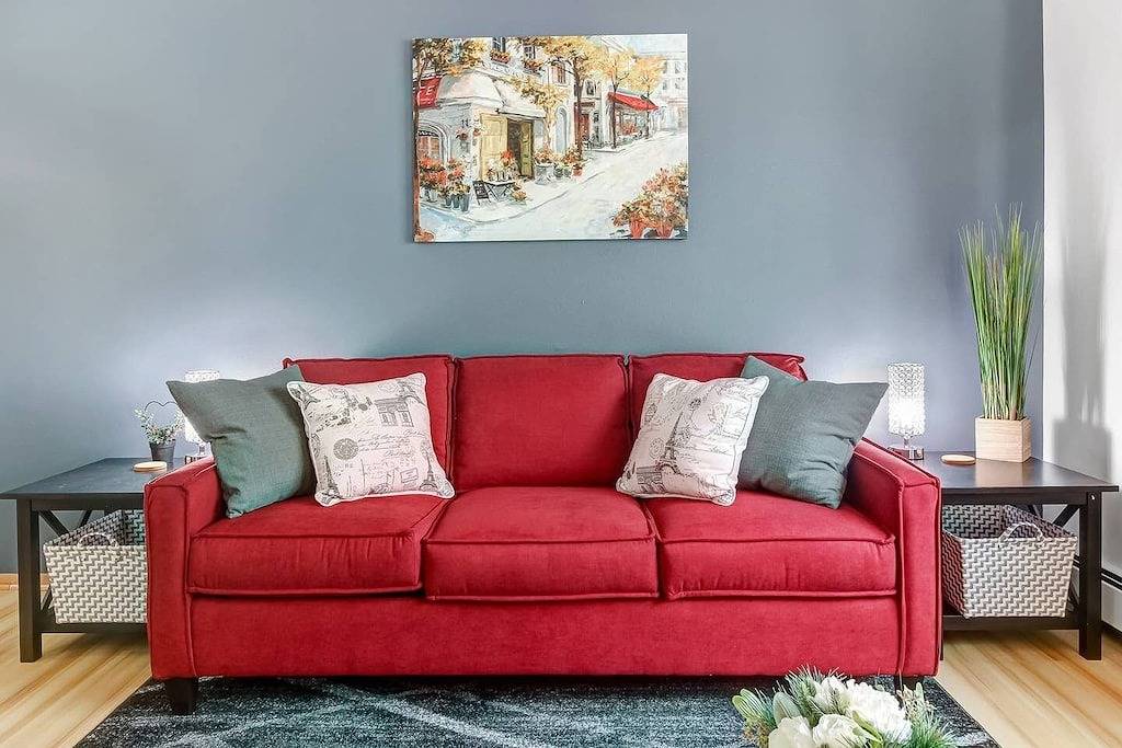 Ganze Wohnung, King Suite - zwischen Gästen saniert - in der Nähe von Froedtert in Wauwatosa, Milwaukee County