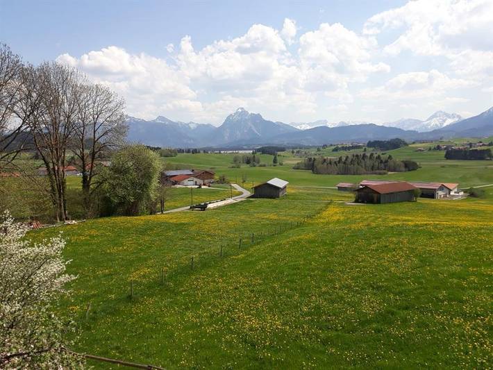Ferienwohnung für 2 Personen, mit Whirlpool und Garten sowie Sauna in Hopferau