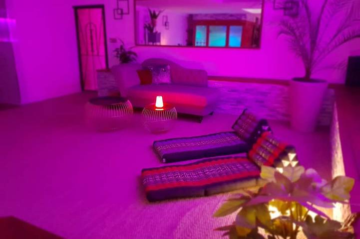 Suite Avec Jacuzzi et Sauna Privatifs à Clisson in Clisson, Nantes und Umgebung