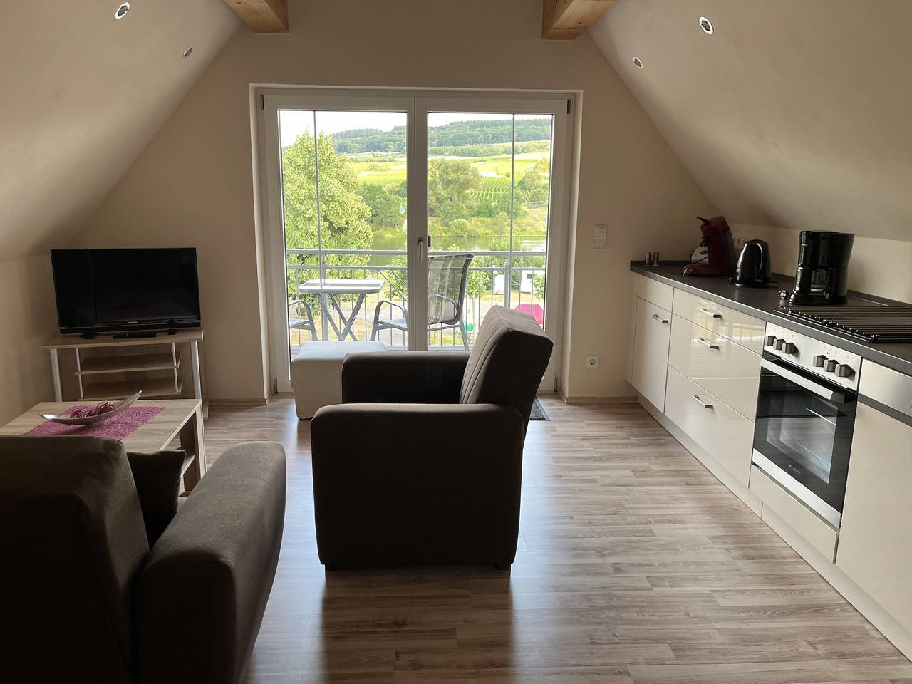 Entire holiday apartment, Ferienwohnung 1 in Ürzig, Bernkastel-Kues region