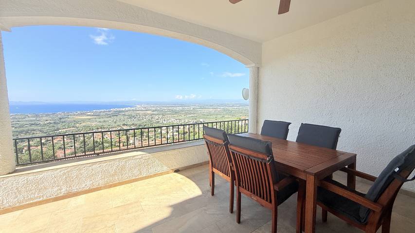 Villa pour 5 personnes avec terrasse in El Mas Fumats, Roses