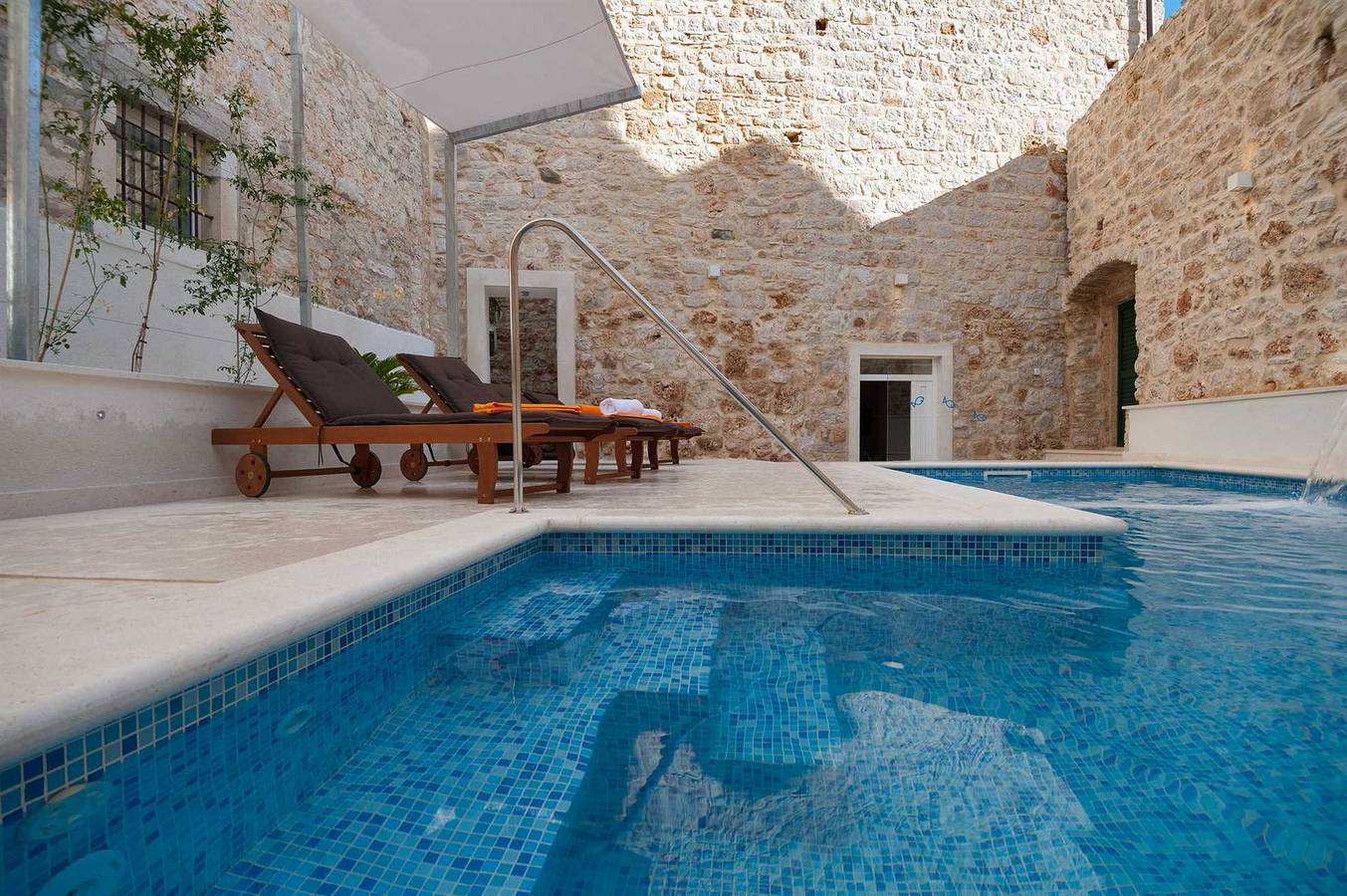 Luxury Villa Old Story with Swimming Pool in Bol Insel Brac, Bol