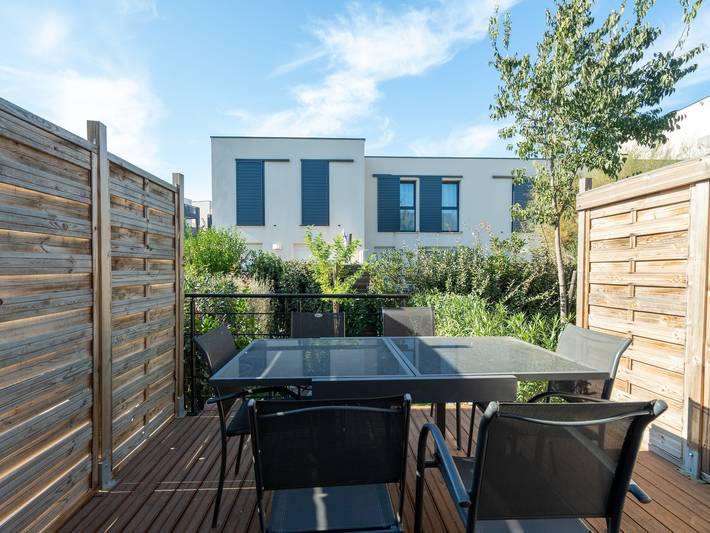 Location de vacances pour 5 personnes, avec terrasse ainsi que piscine et jardin à Sérignan - 4