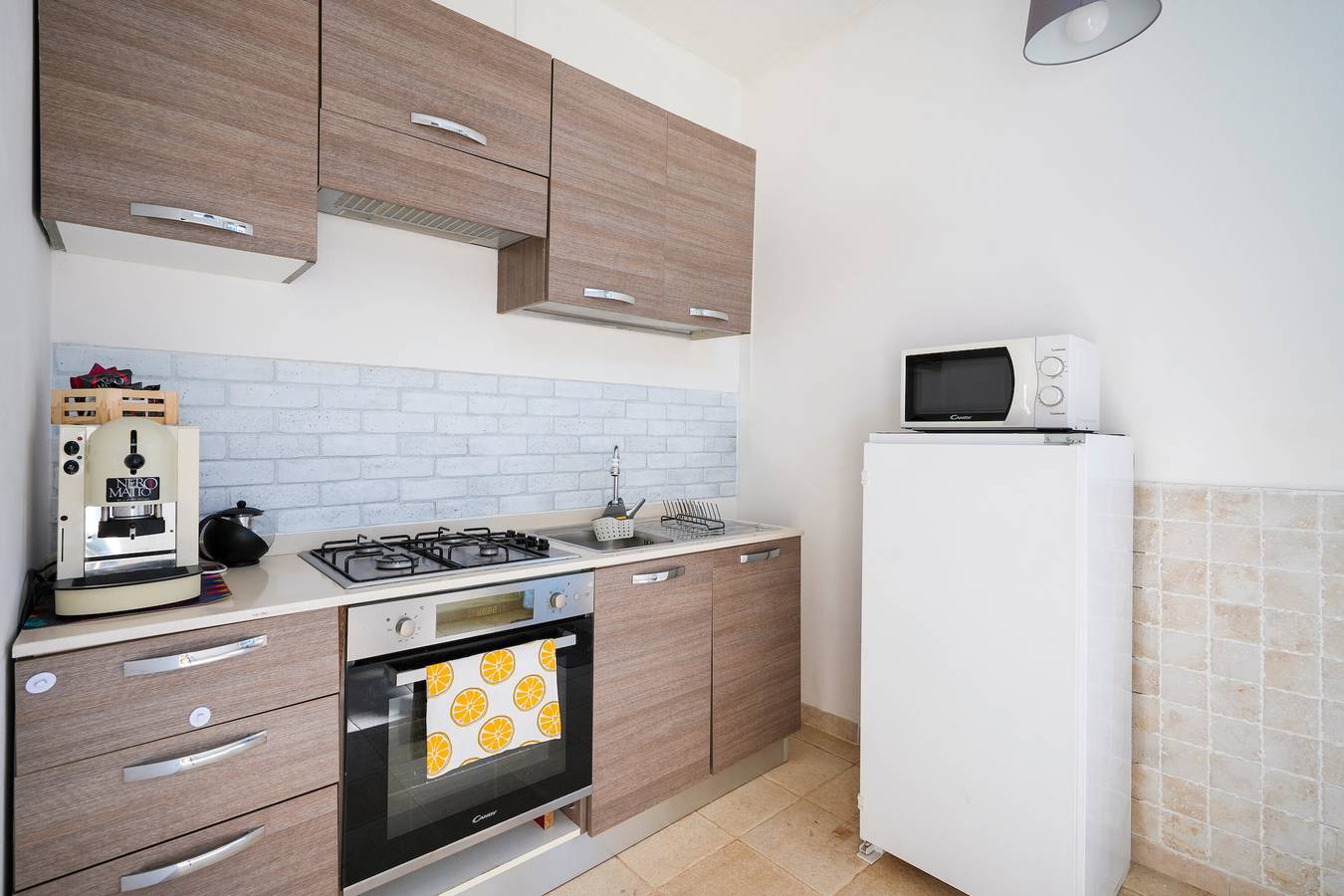 Ganze Wohnung, Apartment 'La Campanella' mit gemeinsamer Terrasse, Wlan und Klimaanlage in Putignano, Bari Provinz