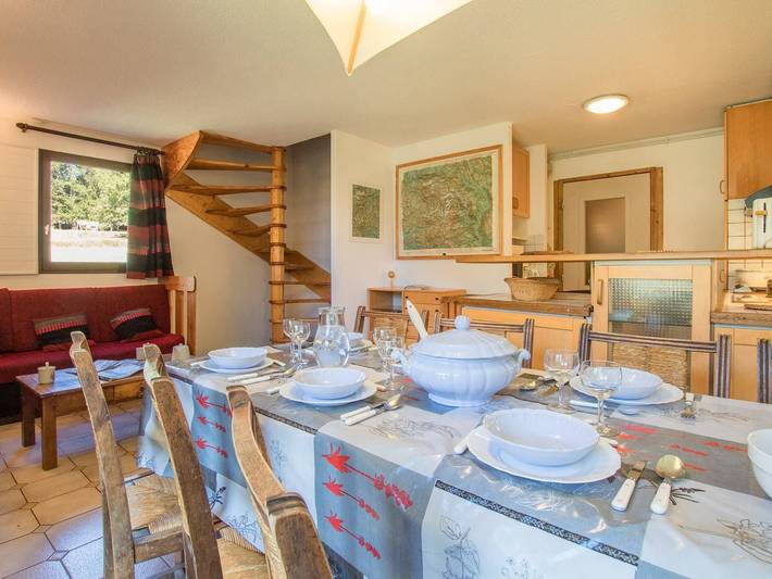 Ferienwohnung für 8 Personen, mit Balkon und Garten