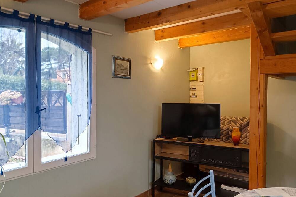 Appartement entier, Homerez - Apt charmant au Luc in Le Luc, Région de Draguignan