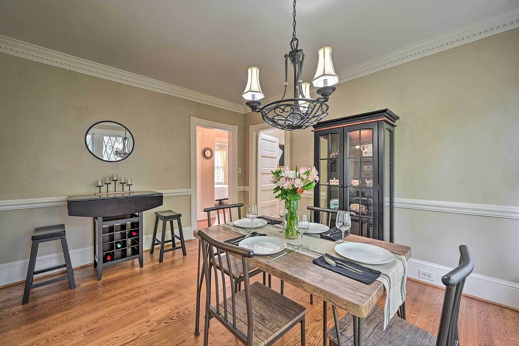 Bright Greensboro Escape ~ 1 Mi to Downtown in Greensboro, Guilford County