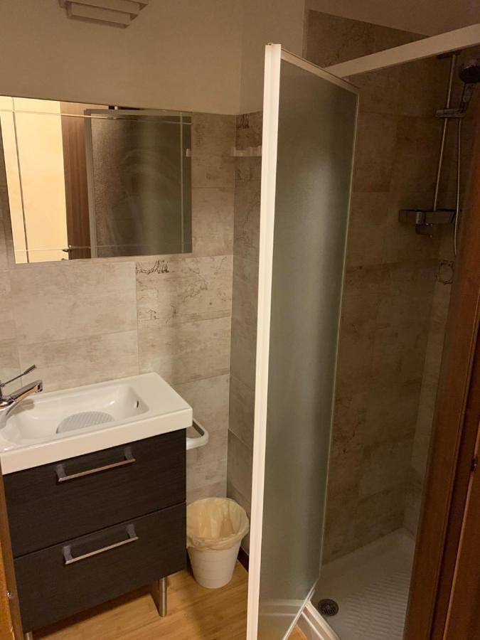 Double Room with Private Bathroom in Turin, Province de Turin