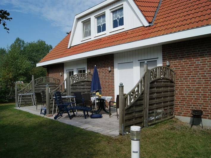 Ferienhaus für 6 Personen, mit Balkon und Garten sowie Sauna im Dierhagen Ost