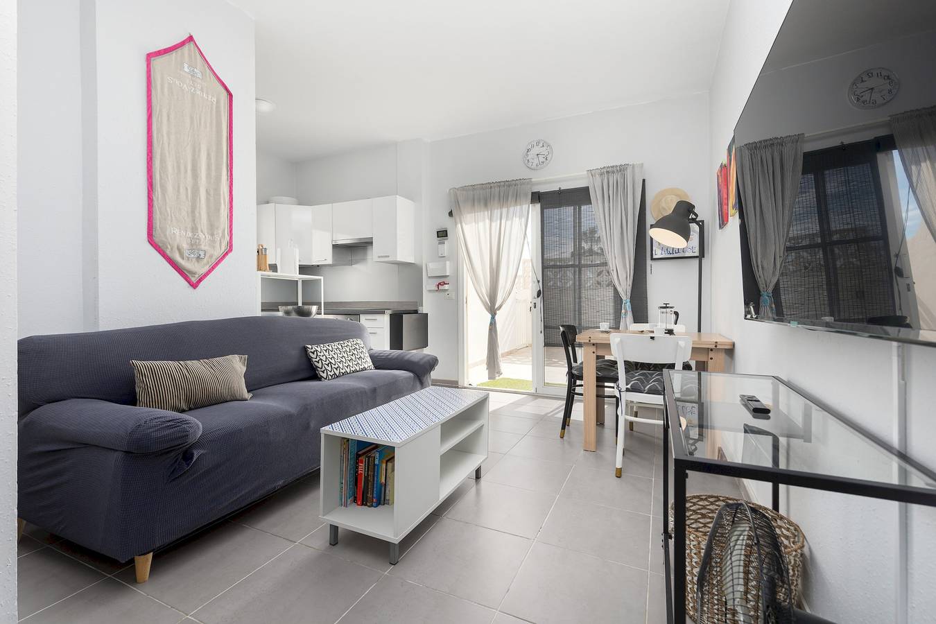 Ganze Wohnung, Ferienwohnung für 5 Personen mit Terrasse in Caleta de Fuste, Antigua