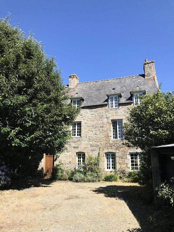 Location de vacances pour 10 personnes à Tonquédec