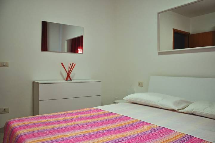 Appartement entier, Via Battisti 231 1 in Pietra Ligure, Commune de Pietra Ligure