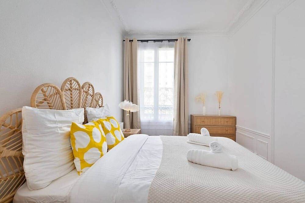 Appartement entier, 3P Cocooning près Paris/La Défense/Champs-Élysées in Suresnes, Hauts-de-Seine