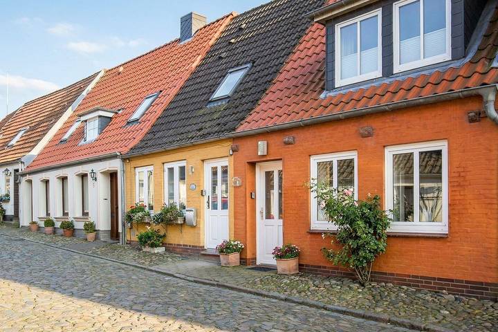 Ferienhaus für 4 Personen, mit Terrasse und Sauna, mit Haustier in Husum - 2