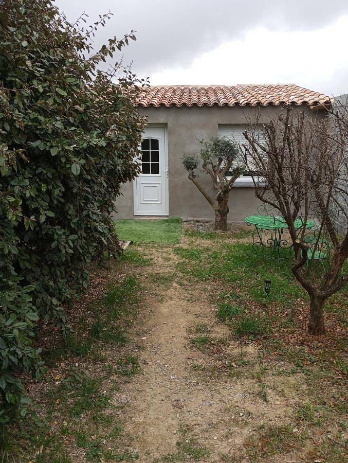 Location de vacances pour 2 personnes, avec jardin à Magalas - 2