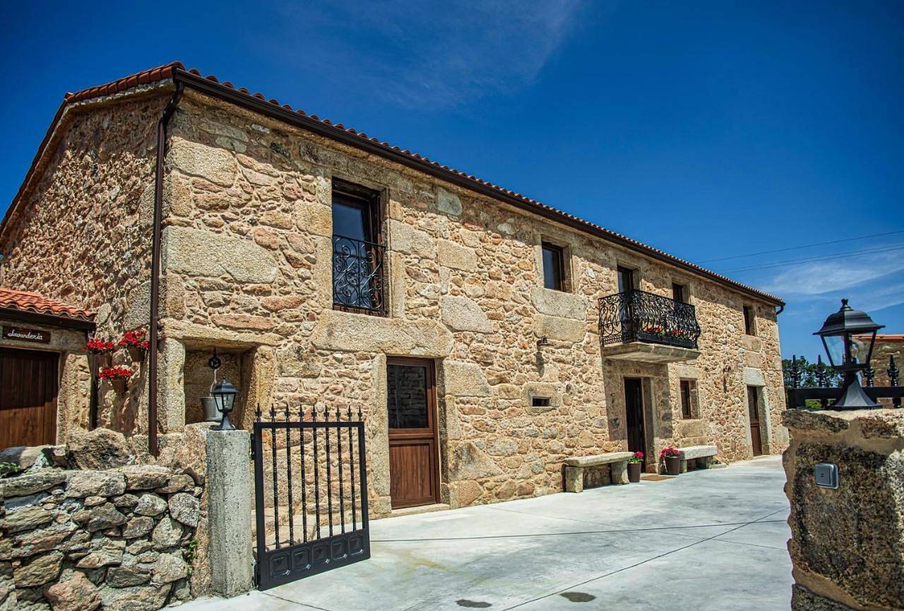 Four-Bedroom House in Camariñas, Costa da Morte