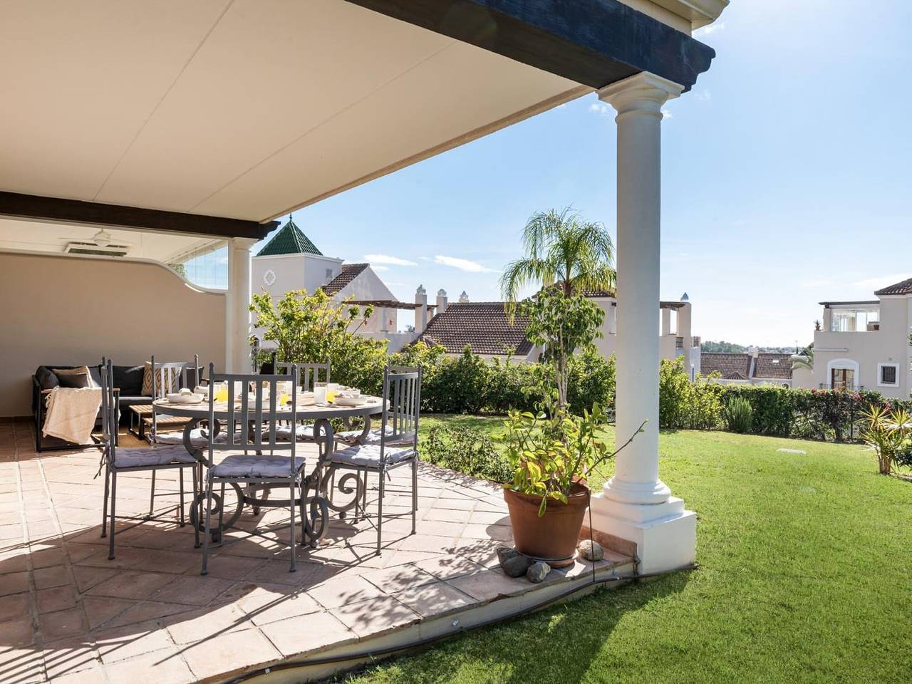 Ferienhaus für 6 Personen mit Terrasse in El Paraíso, Estepona