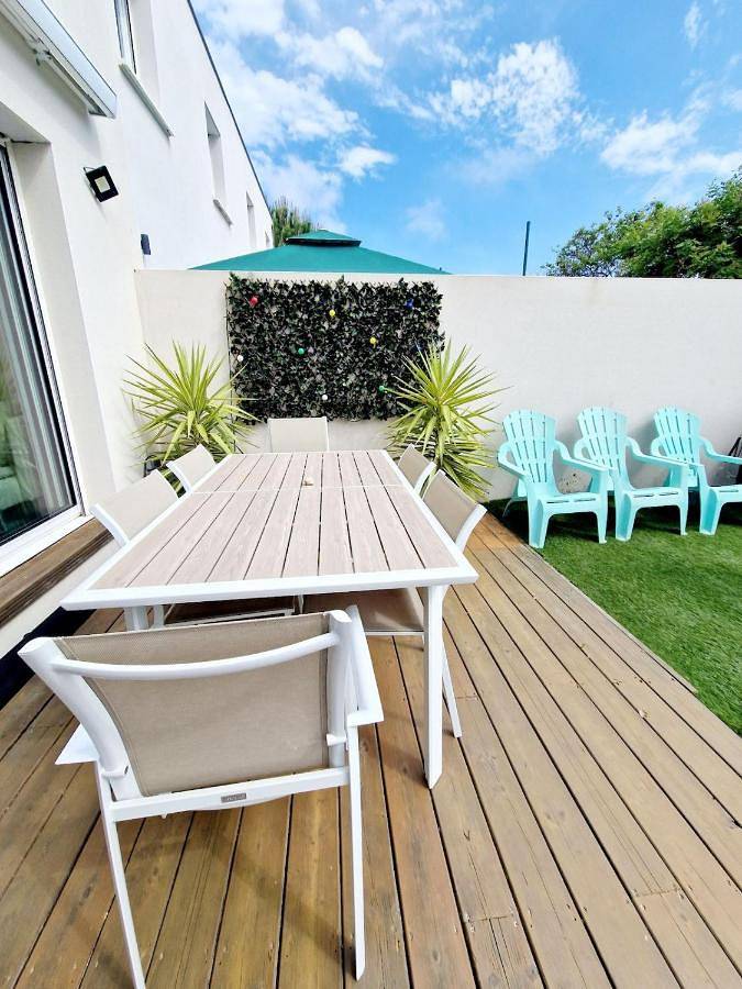 Villa pour 6 personnes, avec terrasse ainsi que jacuzzi et piscine au Grau-d'Agde - 2