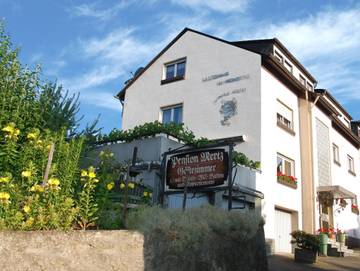 Ferienwohnung für 2 Personen, mit Garten, kinderfreundlich in Bernkastel-Kues