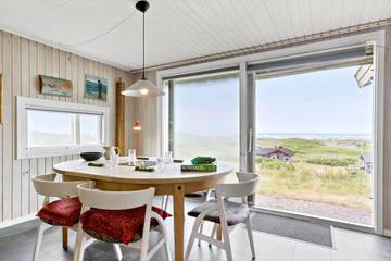Ferienhaus mit Meerblick für 6 Personen, mit Terrasse, mit Haustier in Grønhøj Strand