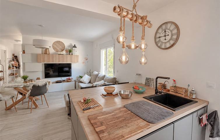 Reizende 150 m² große Wohnung mit Pool, Terrasse und kostenlosen Parkplätzen in Elche, Alicante Provinz