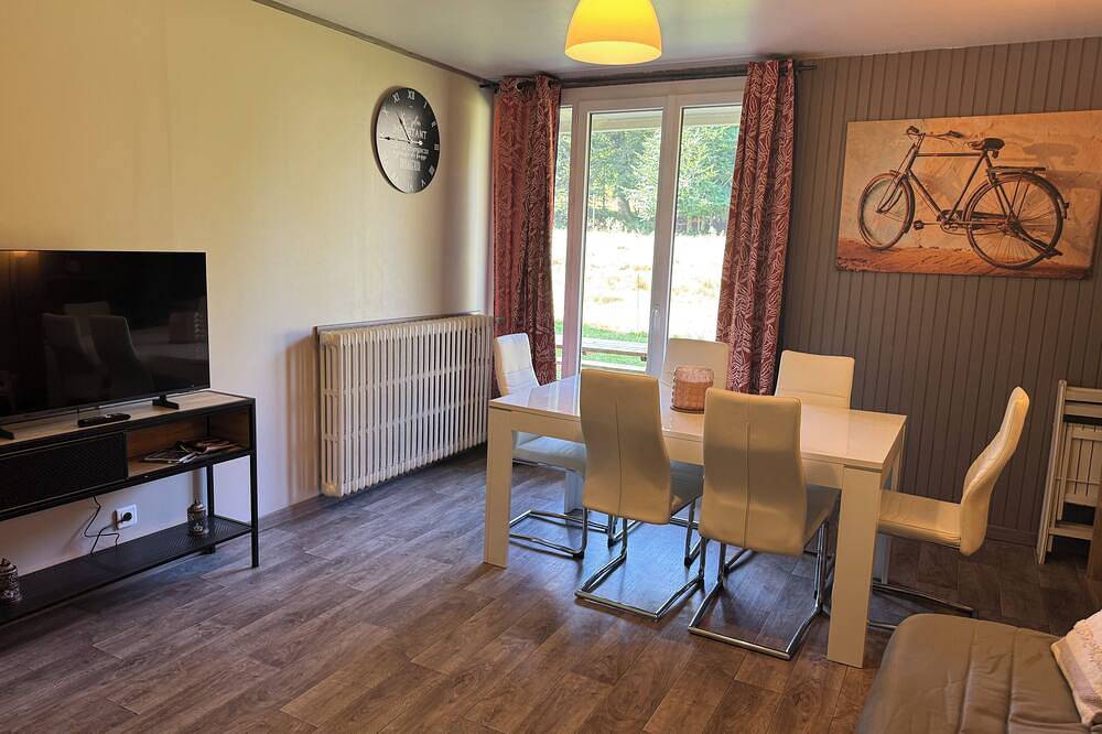 Ganze Wohnung, Apartment With Garden In The Heart Of Mourtis In The Pyrenees in Station du Mourtis, Boutx