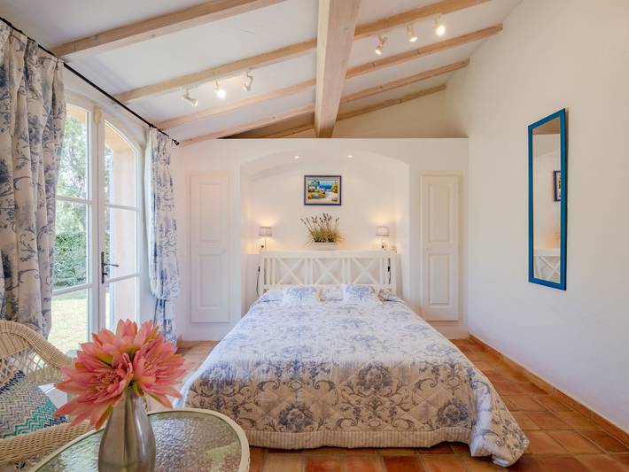 Location de vacances pour 8 personnes, avec terrasse et jardin, animaux acceptés dans Golf Bluegreen Sainte-Maxime - 4