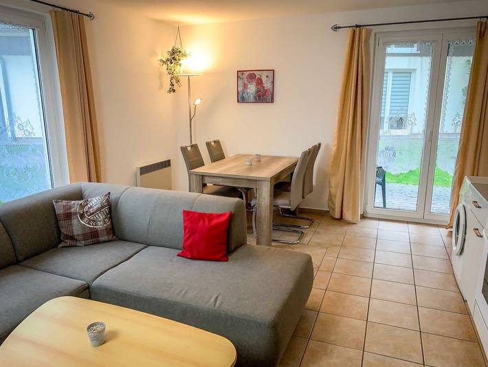 Ferienwohnung für 5 Personen, mit Balkon und Terrasse in Trassenheide - 3